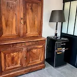 Chambre Studio Chez L Habitant Daire *