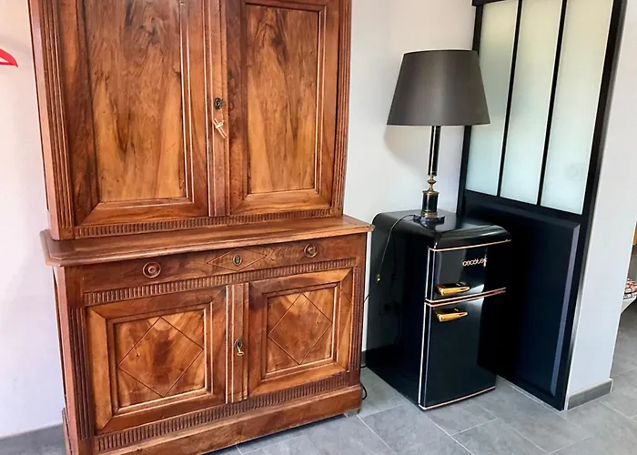 Chambre Studio Chez L Habitant Διαμέρισμα *